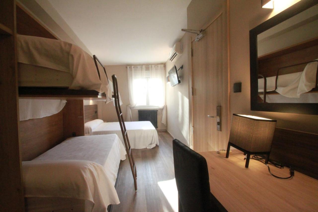 Hotel, H de l'Anton Batea Buitenkant foto